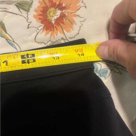 Lot of women’s M leggings - Picture 7 of 13